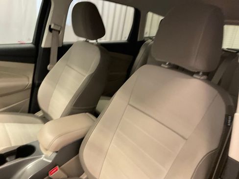 Used 2014 Ford Escape SE FWD image 15