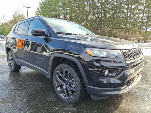 New 2026 Jeep Compass Limited image 2