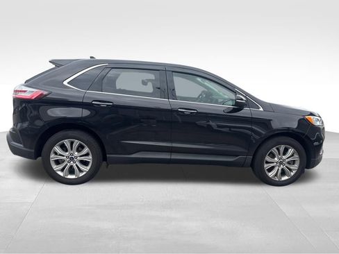 Used 2021 Ford Edge Titanium image 7
