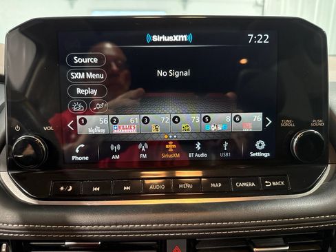 Used 2021 Nissan Rogue Platinum AWD/4WD image 29