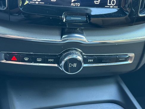 Used 2019 Volvo XC60 T5 Inscription image 28