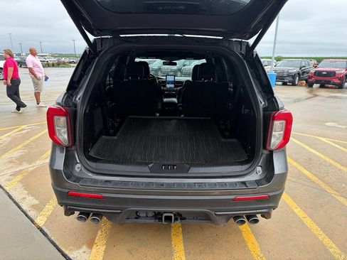 Used 2020 Ford Explorer ST w/ Premium Technology Package AWD/4WD image 21