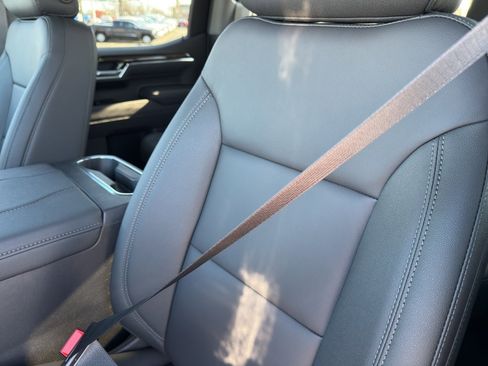 New 2026 Chevrolet Silverado 1500 LT w/ Z71 Off-Road Package image 14