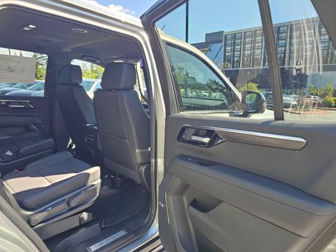 New 2026 Chevrolet Tahoe LT w/ Comfort Package AWD/4WD image 15
