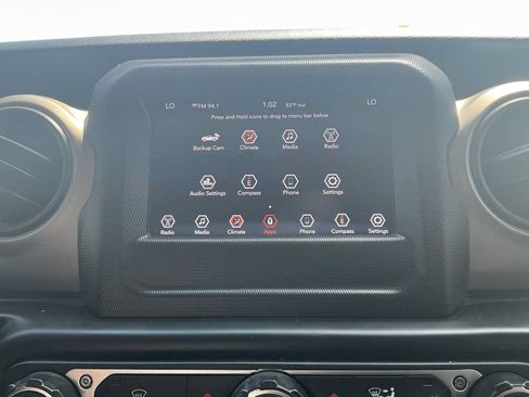 Used 2020 Jeep Gladiator Sport w/ Quick Order Package 24S AWD/4WD image 9