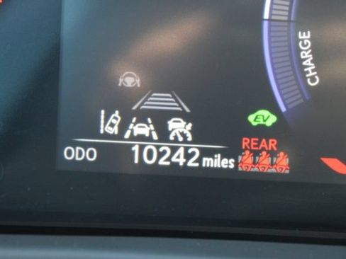 Certified 2025 Lexus UX 300h FWD image 14