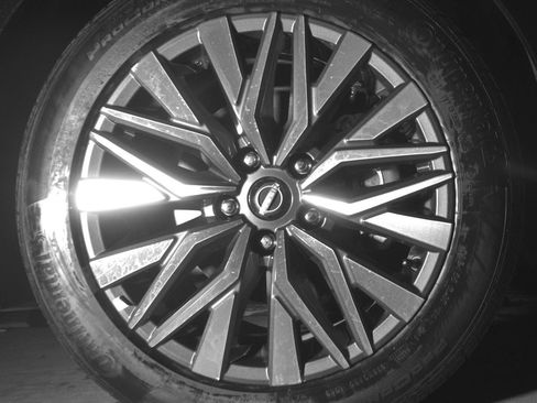 Used 2025 Nissan Altima 2.5 SV image 13