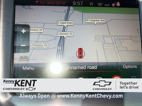 Used 2016 Dodge Challenger SXT Plus image 2