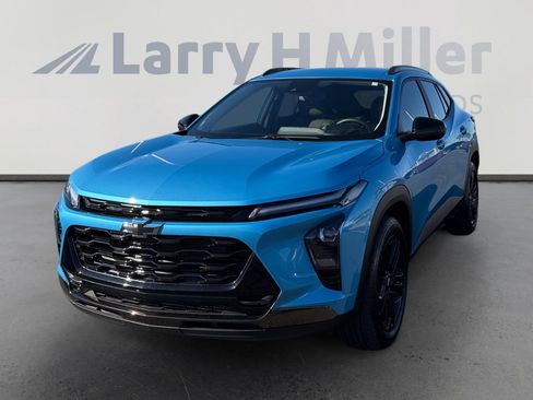 Used 2025 Chevrolet Trax ACTIV w/ Driver Confidence Package image 1