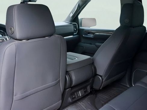 Used 2025 GMC Sierra 1500 Elevation RWD image 23