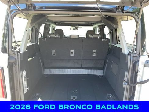 New 2026 Ford Bronco Badlands w/ Black Appearance Package AWD/4WD image 5
