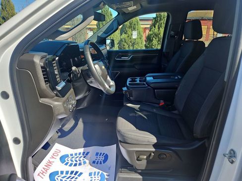 Used 2023 Chevrolet Silverado 1500 LT w/ Work Truck Package AWD/4WD image 8