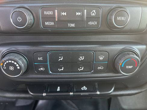 Used 2015 Chevrolet Silverado 3500 W/T image 16