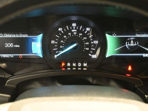 Used 2017 Ford Expedition Limited w/ Equipment Group 301A image 13