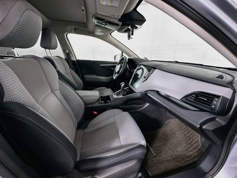 Used 2024 Subaru Outback Premium AWD/4WD image 29