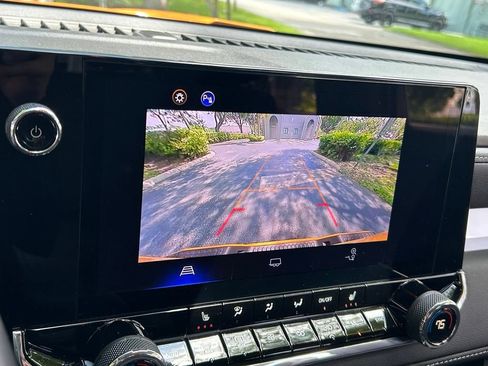 Used 2025 Chevrolet Colorado LT w/ Advanced Trailering Package RWD image 24
