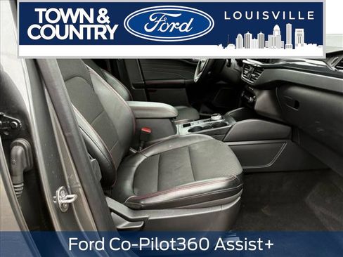 Used 2024 Ford Escape ST-Line w/ Tech Pack #1 AWD/4WD image 17