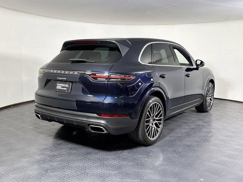 Certified 2023 Porsche Cayenne AWD/4WD image 7
