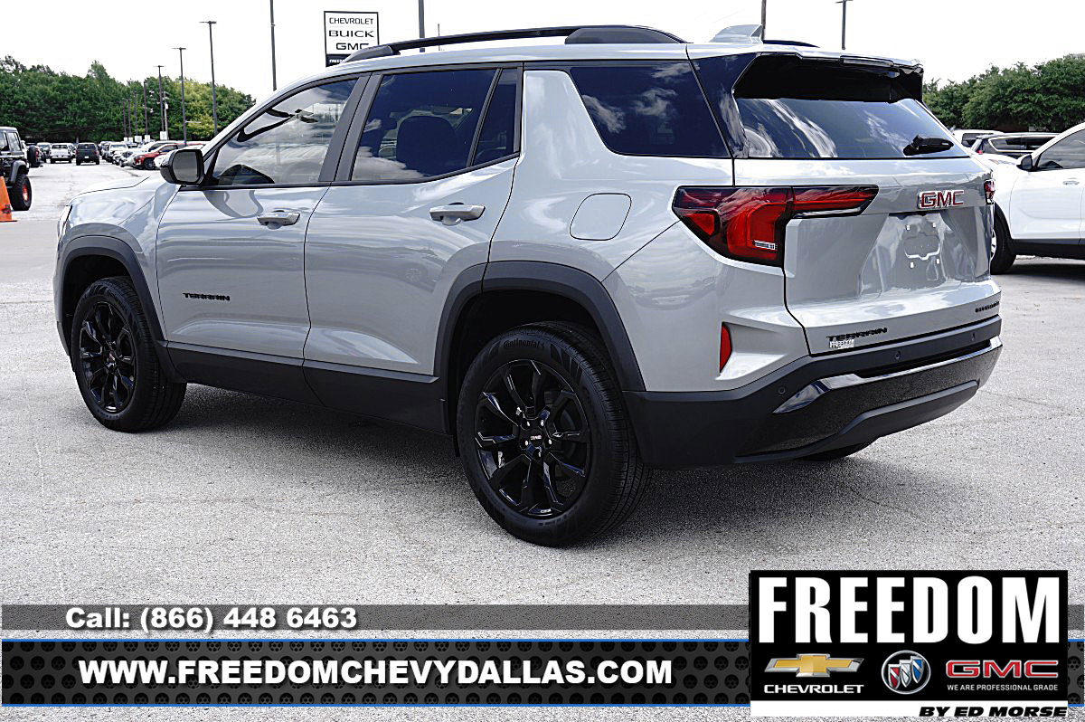 New 2026 GMC Terrain Elevation w/ Elevation Premium Package FWD image 5