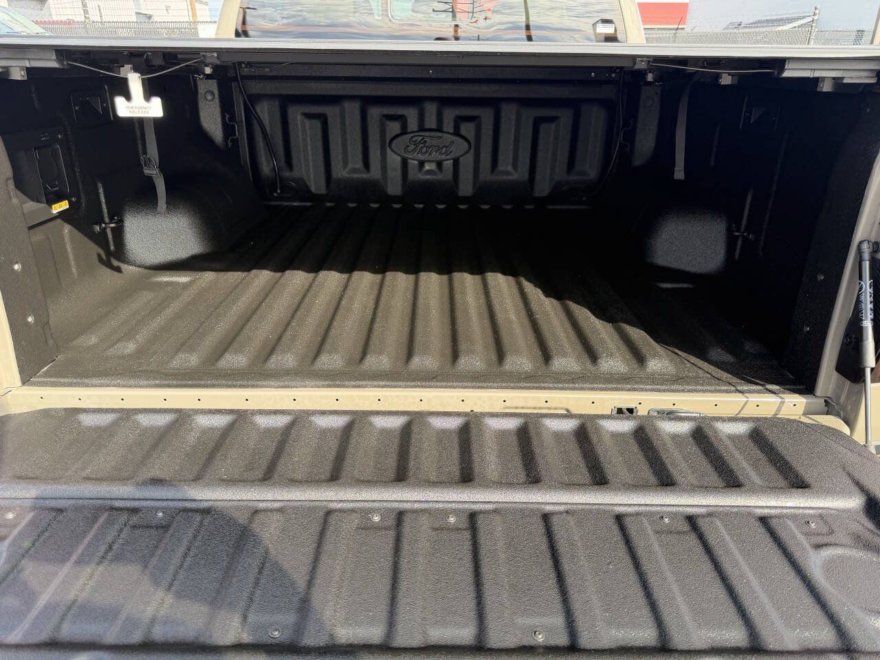 Used 2025 Ford Ranger Lariat w/ Trailer Tow Package AWD/4WD image 9