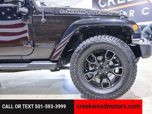 Used 2017 Jeep Wrangler Unlimited Sahara image 34