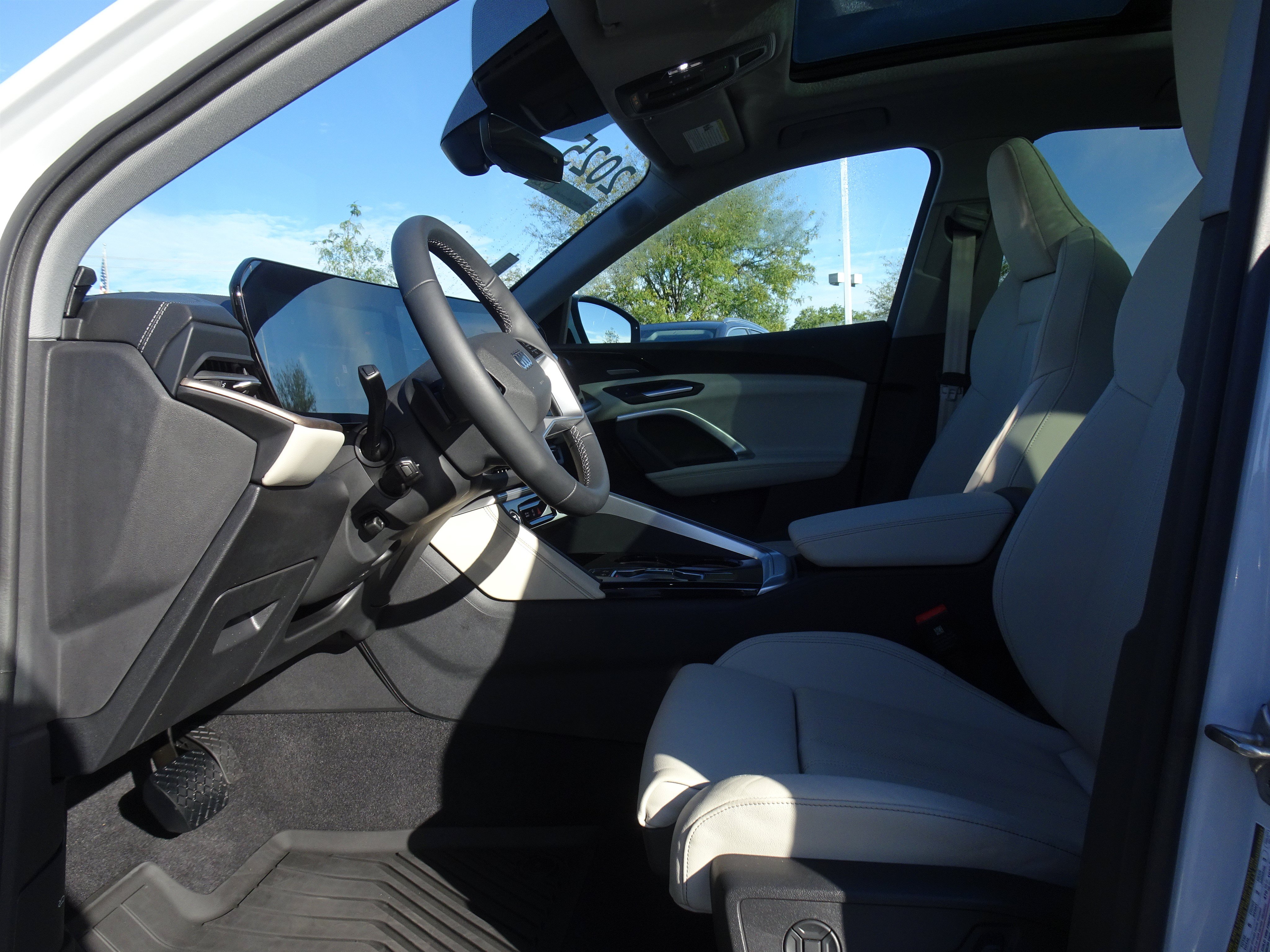 Certified 2025 Audi Q5 Premium w/ Premium Plus AWD/4WD image 9