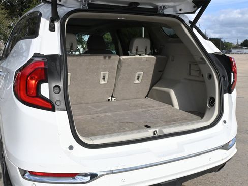 Used 2018 GMC Terrain Denali image 22