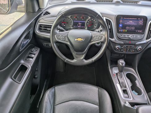 Used 2021 Chevrolet Equinox Premier image 17