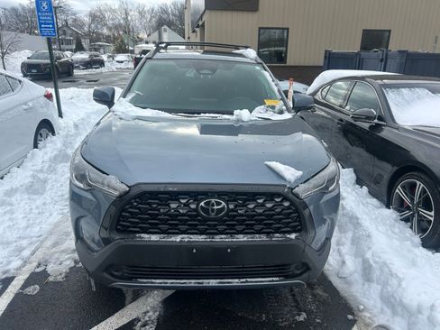 Used 2023 Toyota Corolla Cross LE image 1