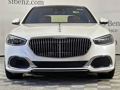 Certified 2022 Mercedes-Benz Maybach S 580 4MATIC image 11