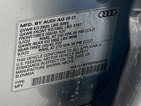 Used 2023 Audi Q7 2.0T Premium Plus w/ Premium Plus Package AWD/4WD image 32