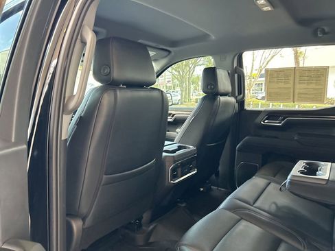 Used 2023 GMC Sierra 1500 Elevation w/ LPO, Elevation Black Package image 34