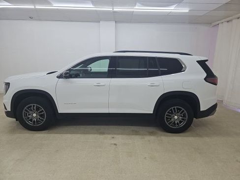 Used 2025 GMC Acadia Elevation image 18