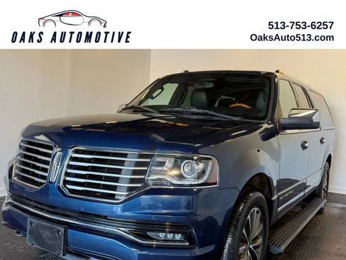 Used 2017 Lincoln Navigator L Select AWD/4WD image 1