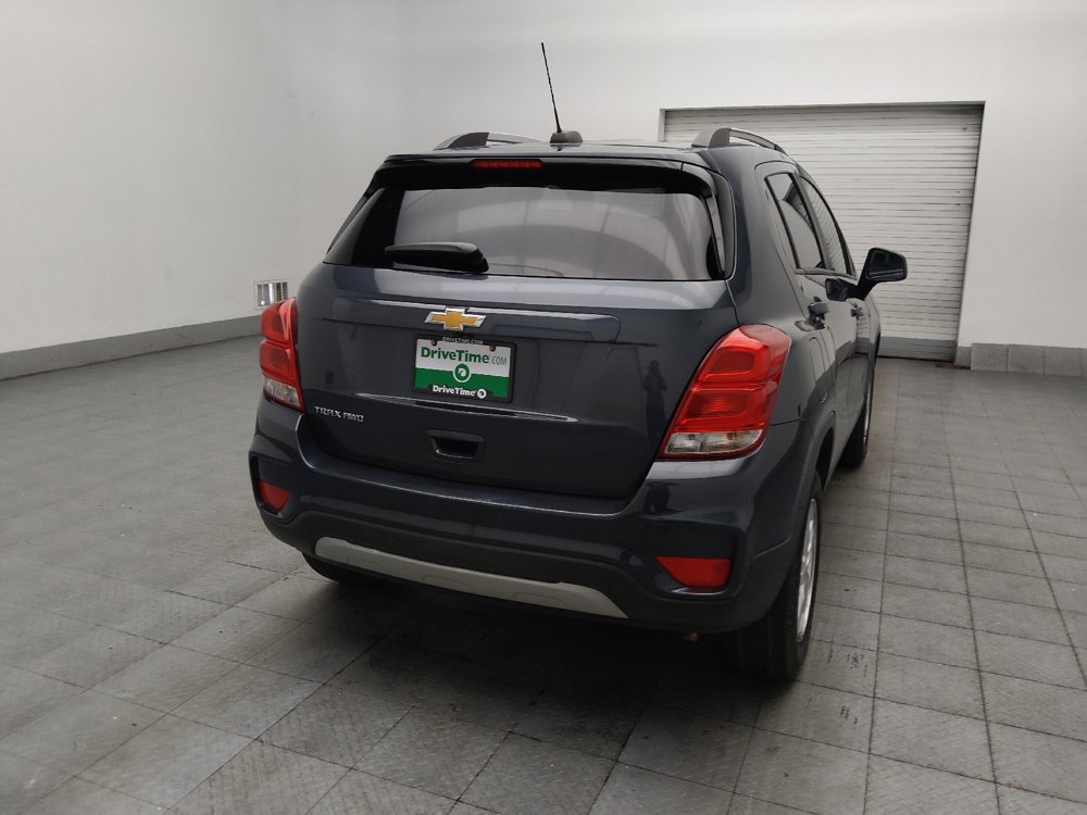 Used 2021 Chevrolet Trax LT w/ LT Convenience Package AWD/4WD image 9