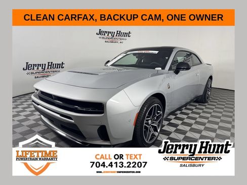 Used 2026 Dodge Charger Scat Pack AWD/4WD image 1