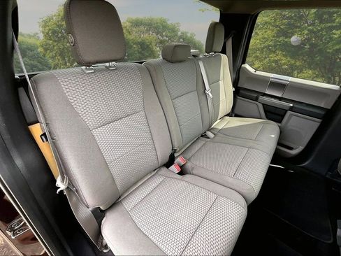 Used 2018 Ford F150 XLT w/ Equipment Group 302A Luxury AWD/4WD image 27