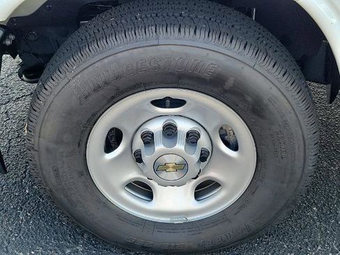 New 2025 Chevrolet Express 3500 w/ Power Convenience Package image 11