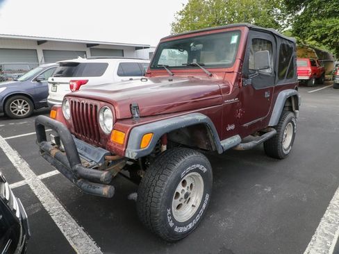 Used 2002 Jeep Wrangler SE image 2