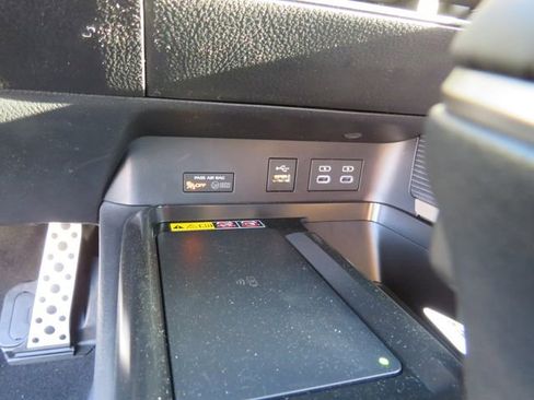 Certified 2026 Toyota Camry SE image 25