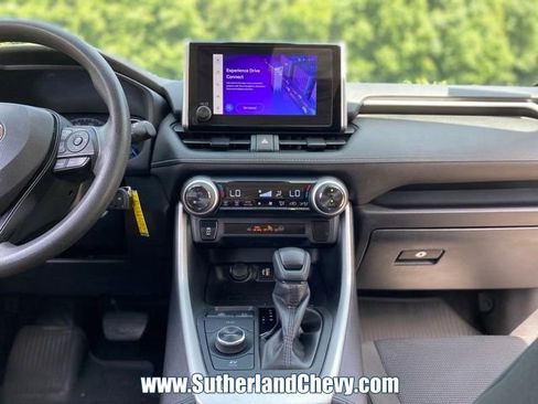 Used 2024 Toyota RAV4 LE AWD/4WD image 23
