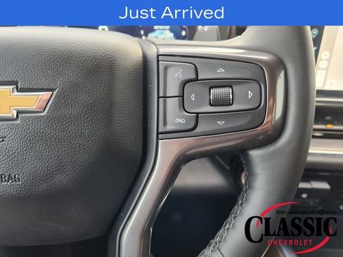 Used 2024 Chevrolet Silverado 1500 High Country w/ Technology Package RWD image 39