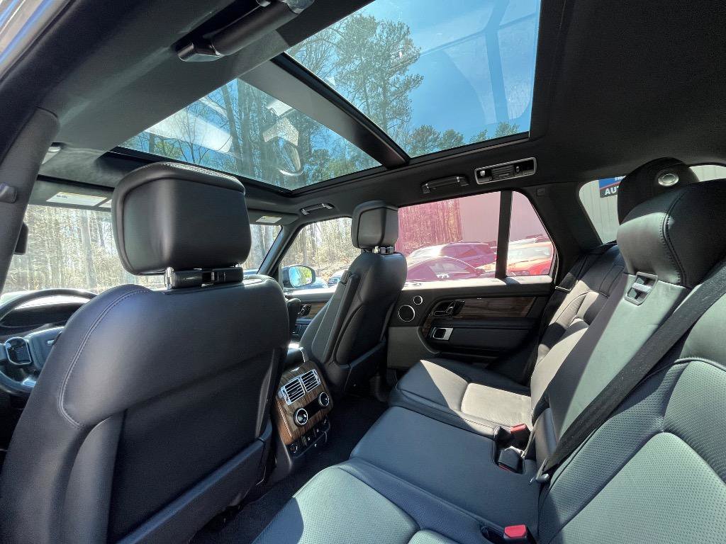 Used 2018 Land Rover Range Rover Supercharged AWD/4WD image 21