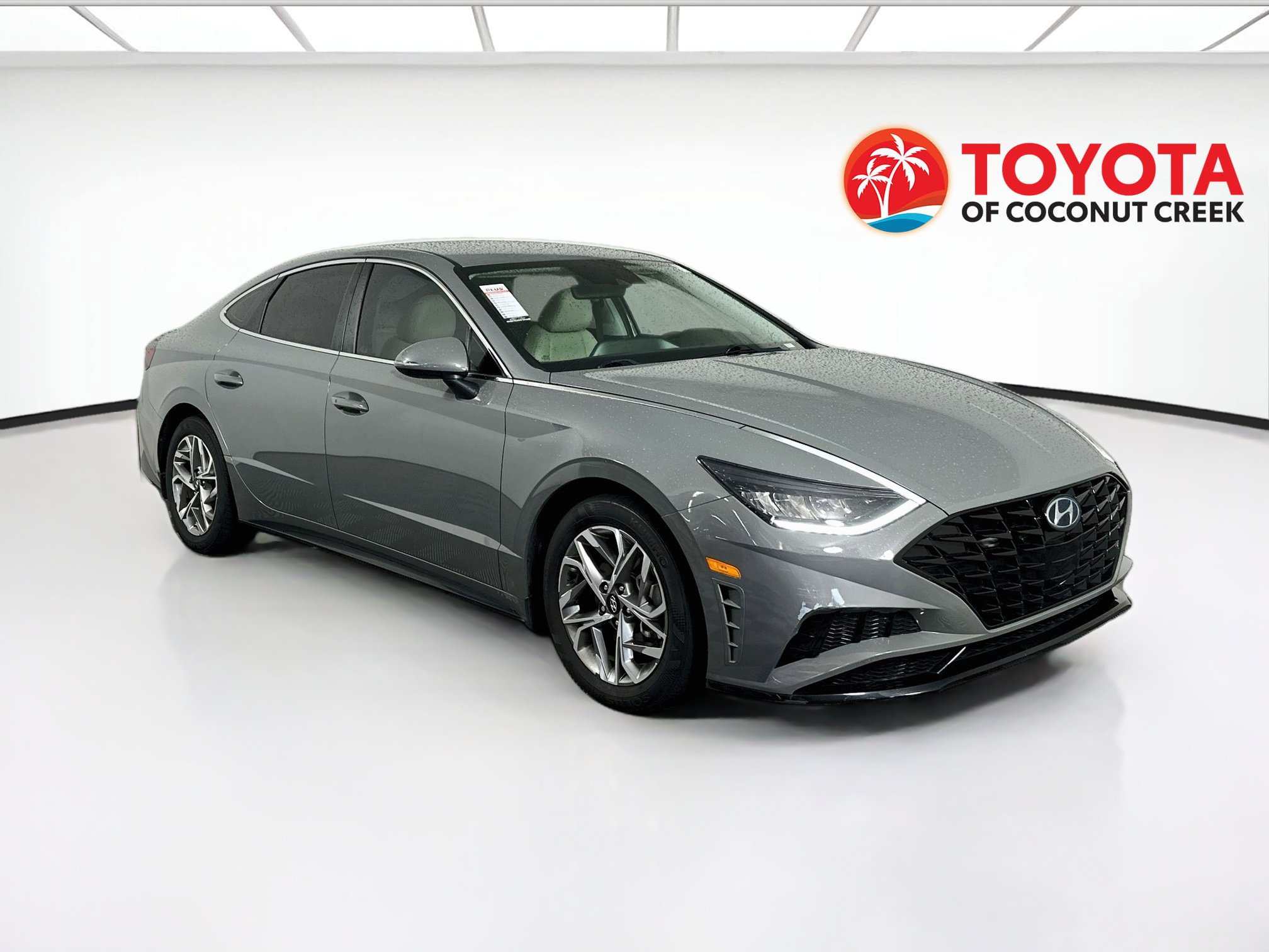 Used 2021 Hyundai Sonata SEL FWD image 1