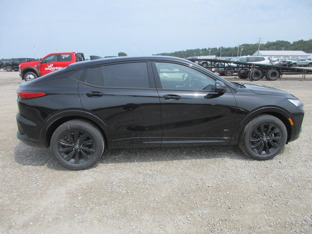 New 2026 Buick Envista Sport Touring w/ Convenience I Package FWD image 3