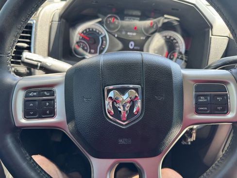 Used 2018 RAM 3500 Laramie AWD/4WD image 12