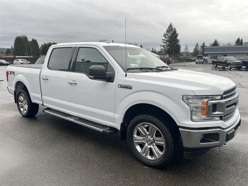 Used 2018 Ford F150 XLT w/ Equipment Group 302A Luxury image 7