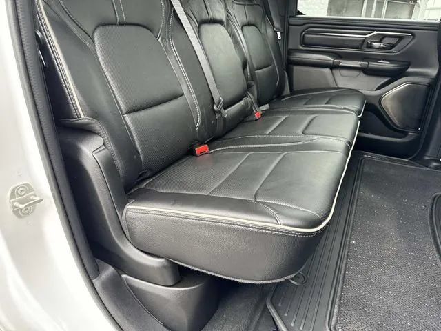 Used 2024 RAM 1500 Limited AWD/4WD image 26