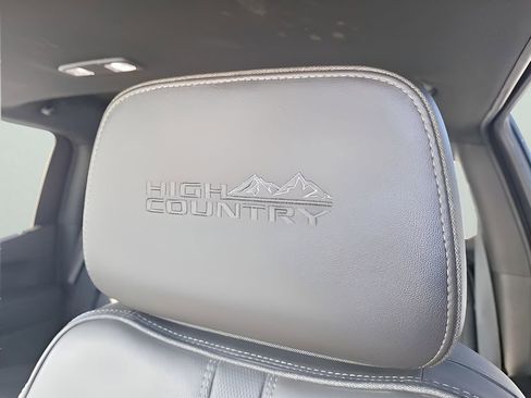 Used 2022 Chevrolet Silverado 1500 High Country w/ LPO, Dark Essentials Package image 24