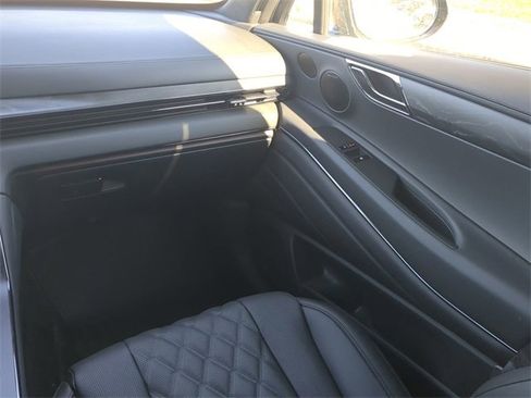 New 2026 Genesis GV80 3.5T Prestige image 15